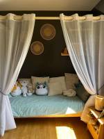 Marie HARE - Marie Hare